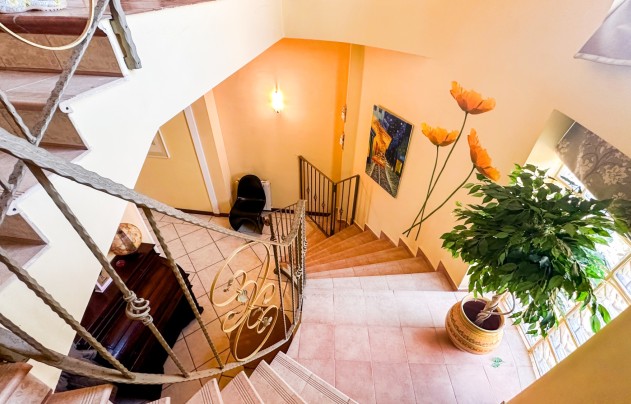 Resale - Villa - La Mata