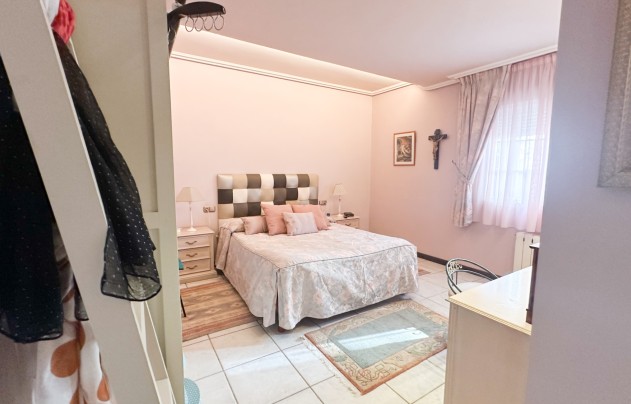 Resale - Villa - La Mata