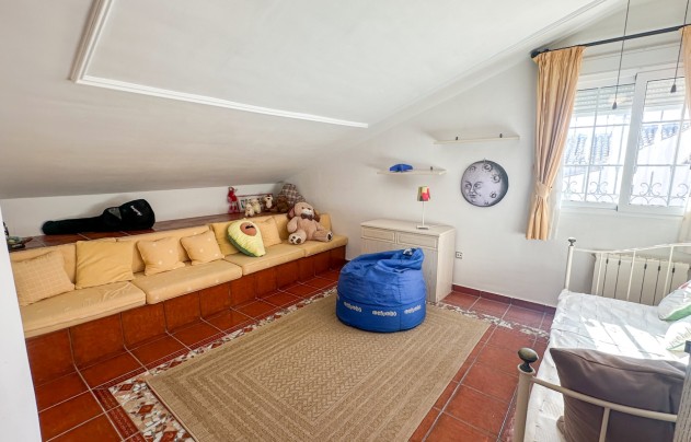 Resale - Villa - La Mata