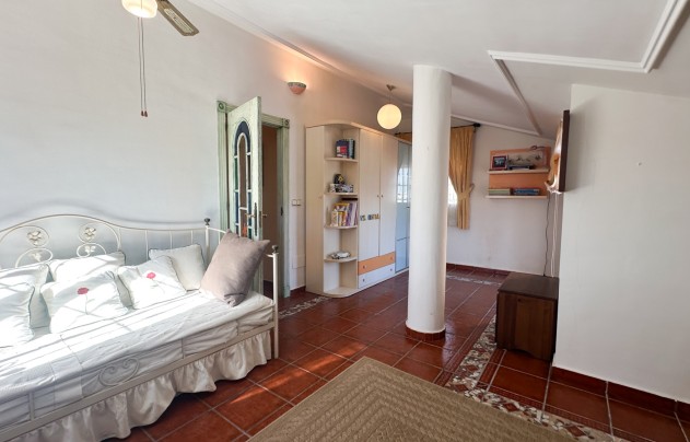 Resale - Villa - La Mata