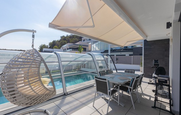 Resale - Villa - San Miguel de Salinas - Mirador De San Miguel