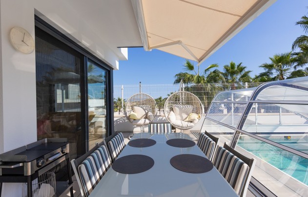 Resale - Villa - San Miguel de Salinas - Mirador De San Miguel