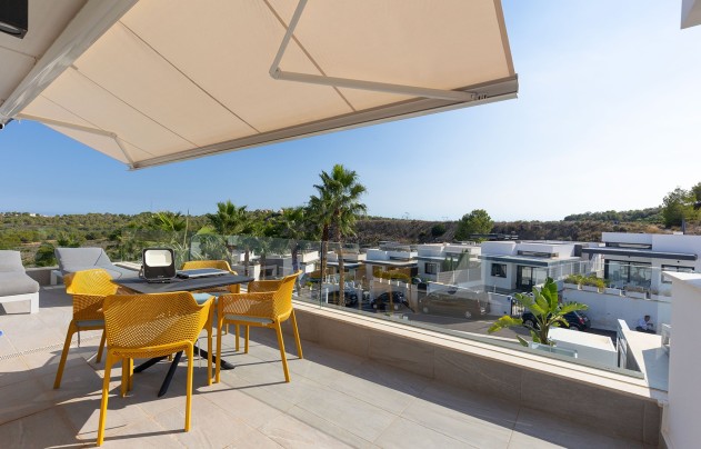 Resale - Villa - San Miguel de Salinas - Mirador De San Miguel