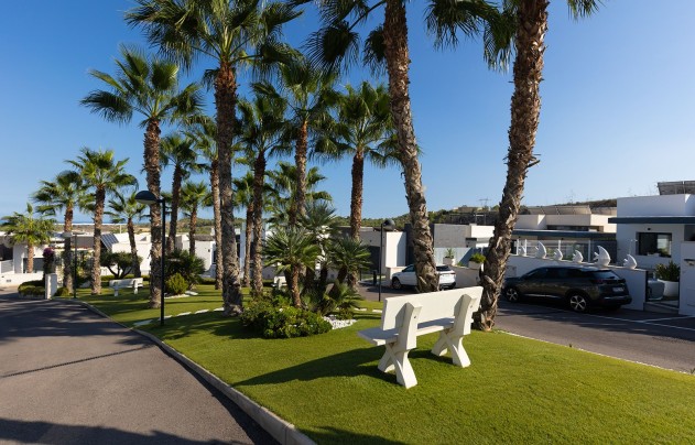 Resale - Villa - San Miguel de Salinas - Mirador De San Miguel