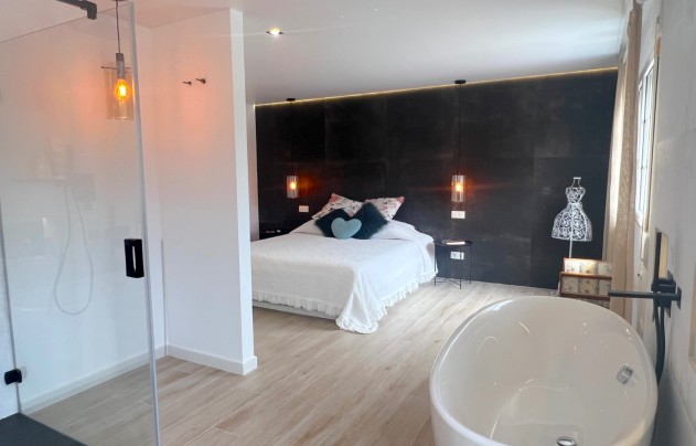 Resale - Villa - San Javier