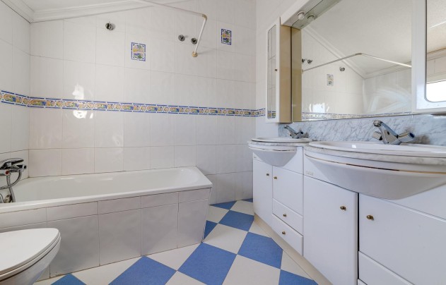 Resale - Villa - San Javier