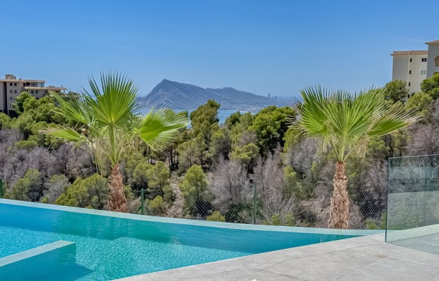 Resale - Villa - Altea