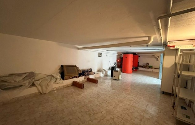 Resale - Villa - Los Alcazares