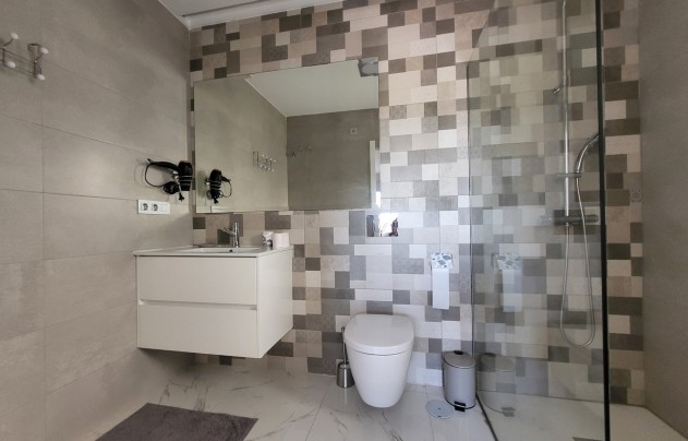 Revente - Villa - Villamartín