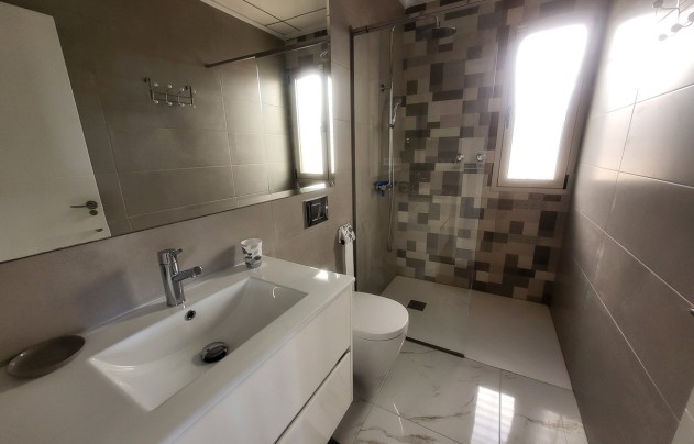 Revente - Villa - Villamartín