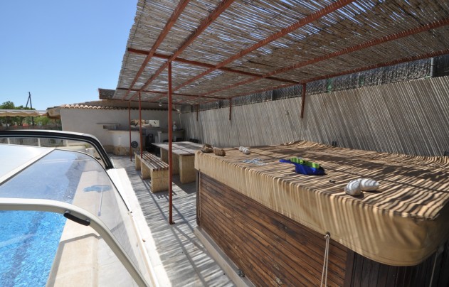 Revente - Villa - Crevillente