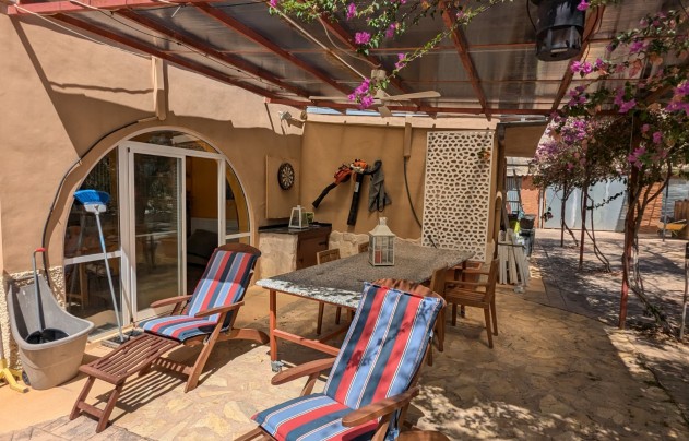 Revente - Villa - Crevillente