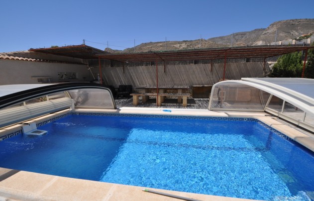 Revente - Villa - Crevillente