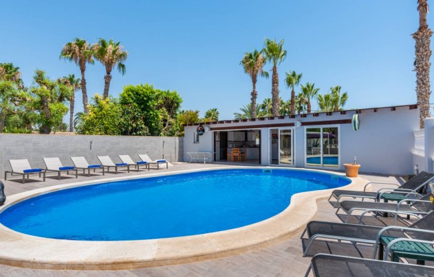 Resale - Villa - Catral