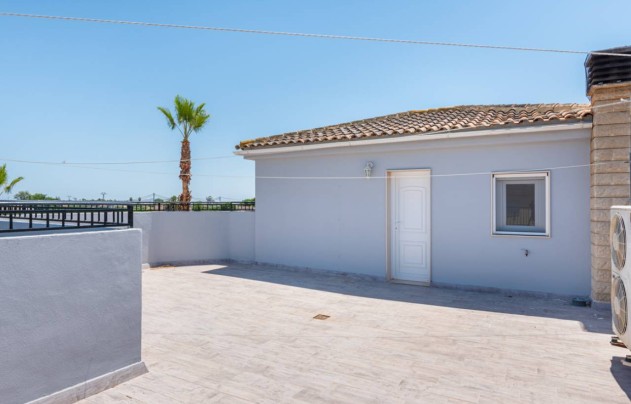 Resale - Villa - Catral
