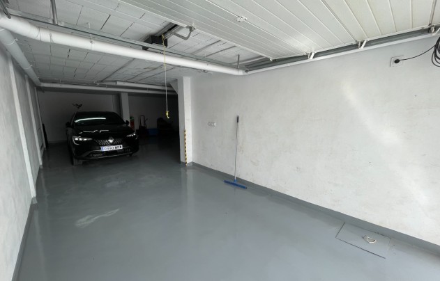 Resale - House - Dolores - Alicante