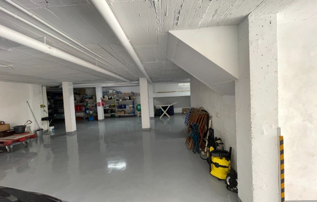 Resale - House - Dolores - Alicante