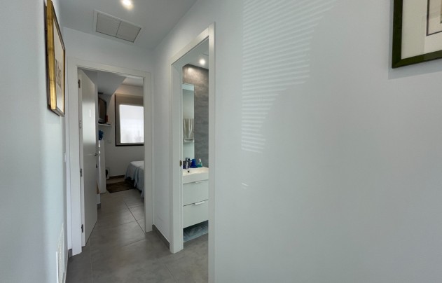 Resale - House - Dolores - Alicante