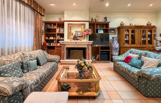 Resale - Villa - Elche - Altzabares Alto