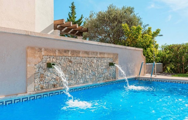 Resale - Villa - Calviá - Mallorca