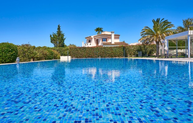 Resale - Villa - Calviá - Mallorca