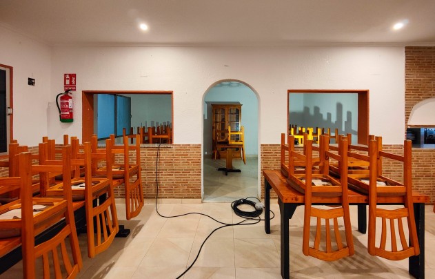 Resale - Commercial - Torrevieja - La Siesta - El Chaparral - San Luis