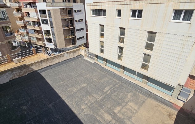 Resale - Apartment - Torrevieja - Center