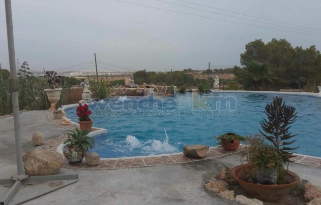 Resale - Villa - Torrevieja - Los Balcones