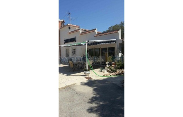 Resale - Villa - Torrevieja - Los Balcones