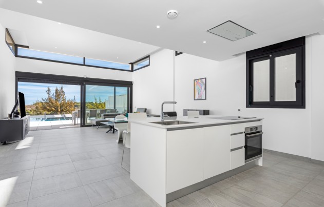 Resale - Villa - San Miguel de Salinas - Mirador De San Miguel