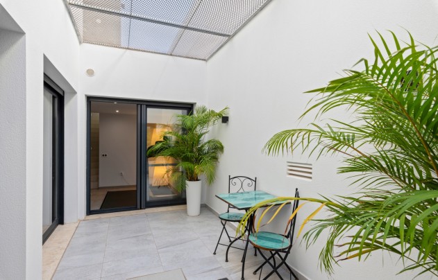 Resale - Villa - San Miguel de Salinas - Mirador De San Miguel