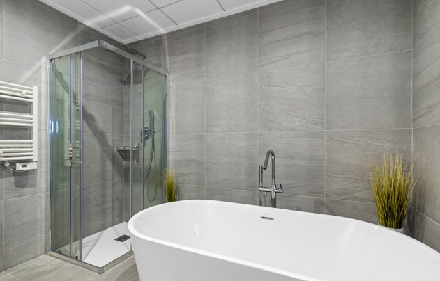 Resale - Villa - San Miguel de Salinas - Mirador De San Miguel