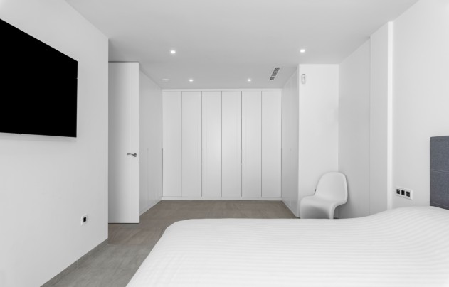 Resale - Villa - San Miguel de Salinas - Mirador De San Miguel