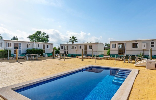 Resale - Villa - Los Montesinos