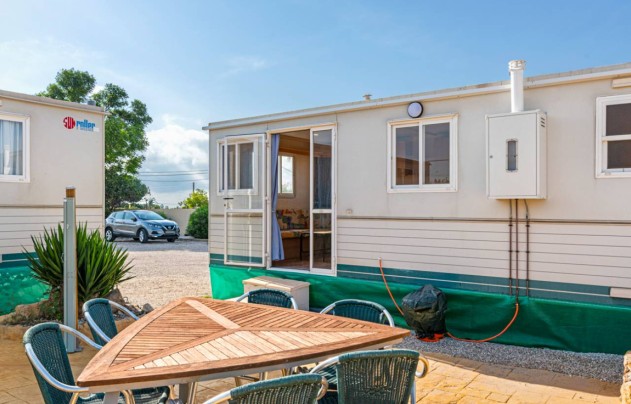 Resale - Villa - Los Montesinos