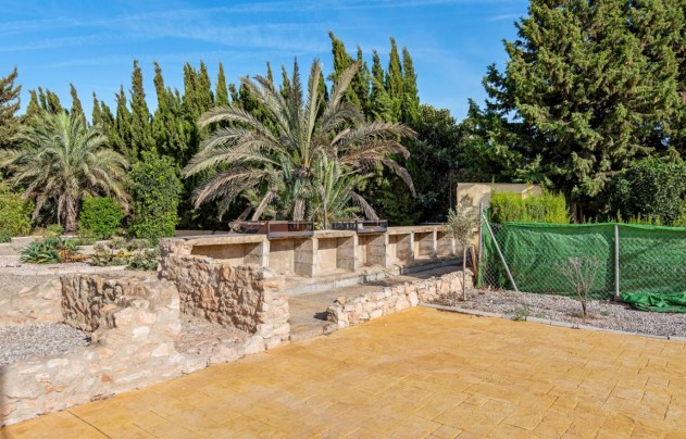 Resale - Villa - Los Montesinos