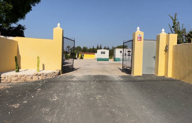 Resale - Villa - Los Montesinos