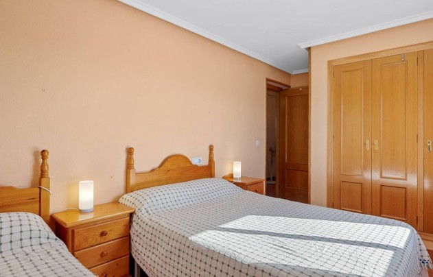 Revente - Villa - Los Montesinos