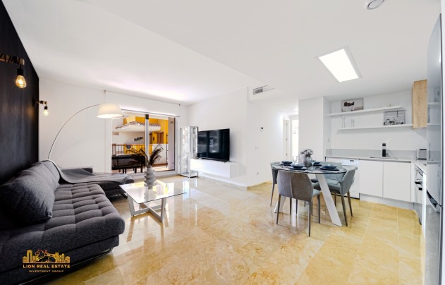 Resale - Apartment - Punta Prima