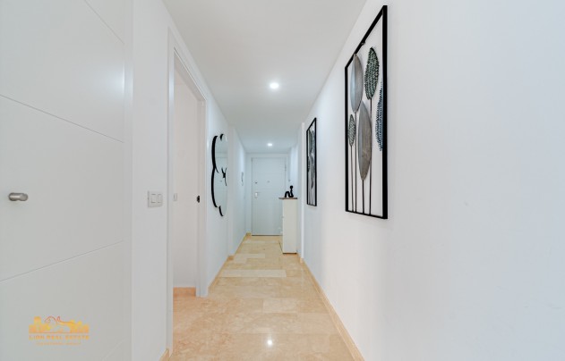 Resale - Apartment - Punta Prima