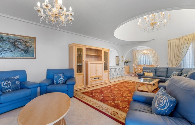 Resale - Villa - Ciudad Quesada