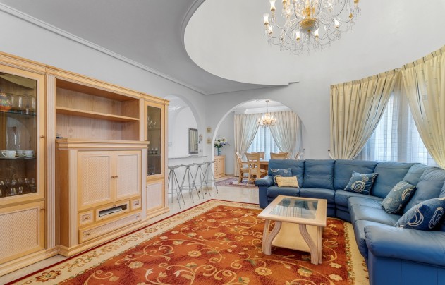 Resale - Villa - Ciudad Quesada