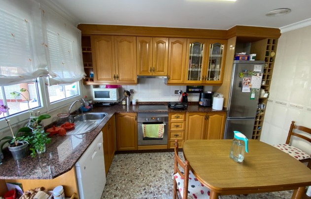 Resale - House - Sax