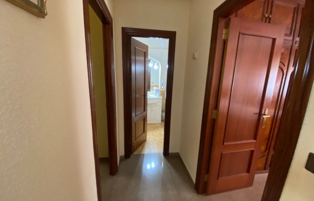 Resale - House - Sax