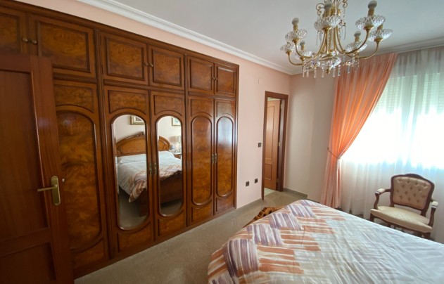 Resale - House - Sax