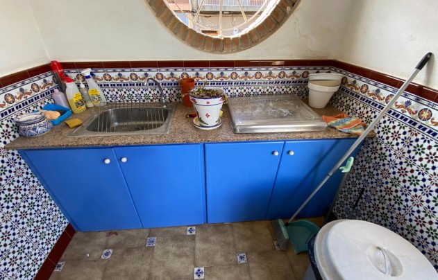 Resale - House - Sax