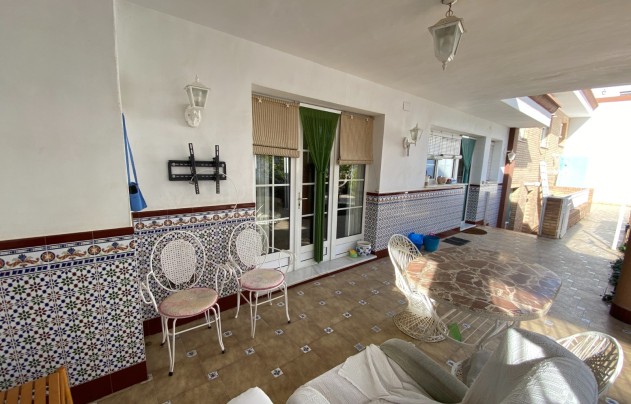 Resale - House - Sax