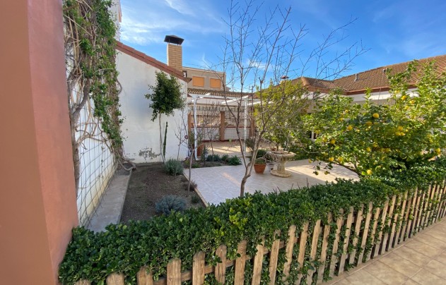 Resale - House - Sax