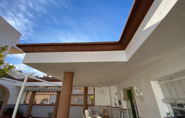 Resale - House - Sax