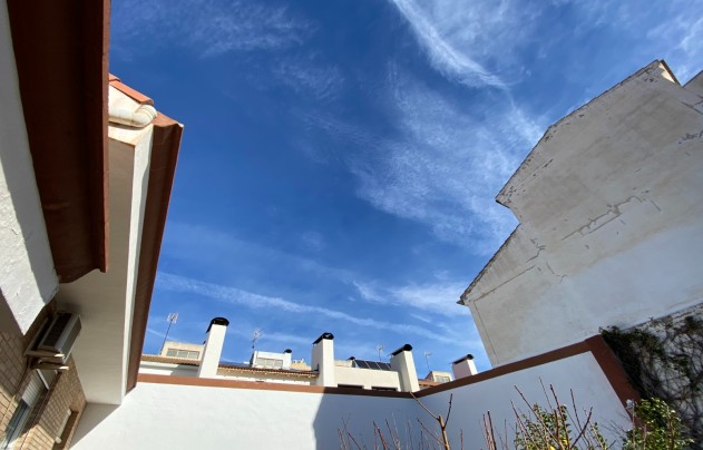 Resale - House - Sax